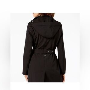 Calvin Klein water resistant coat women’s size medium